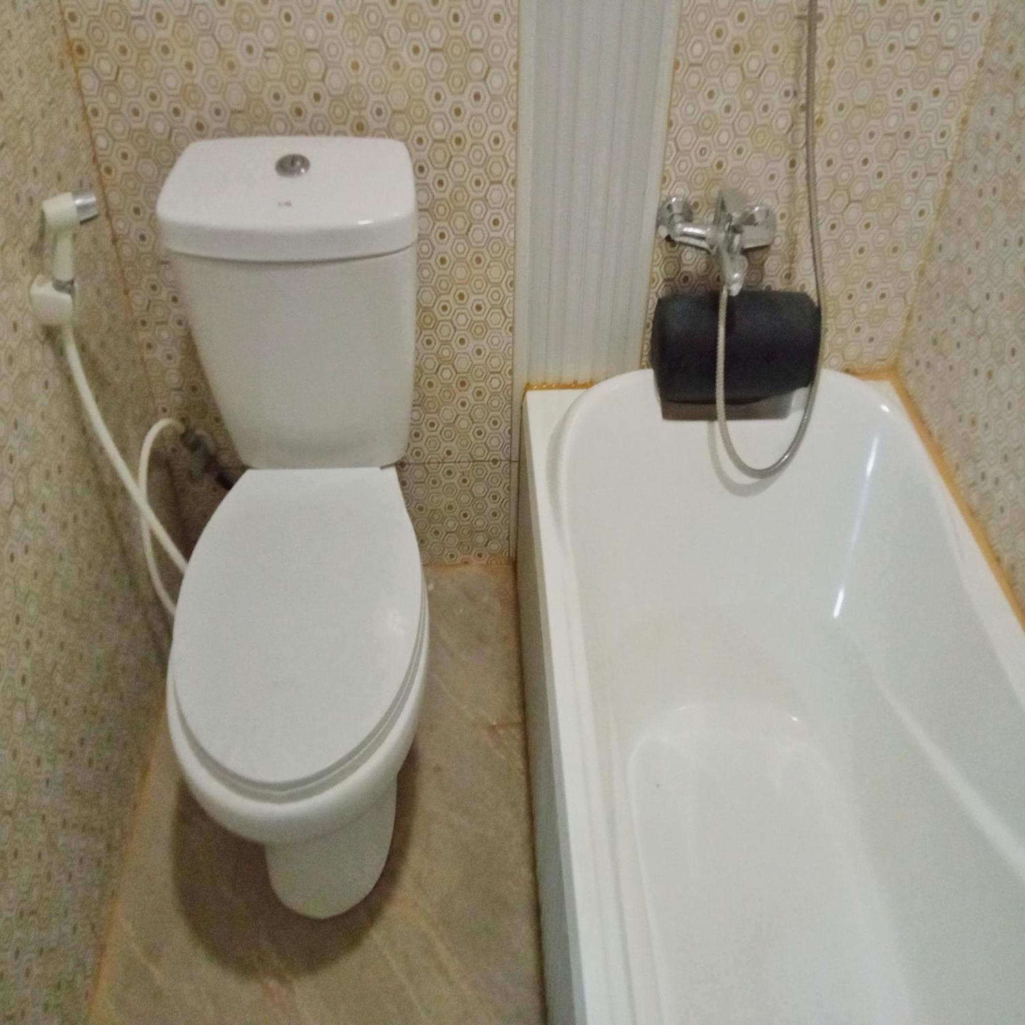 Rifal Inn Mitra Reddoorz Tegal  Esterno foto